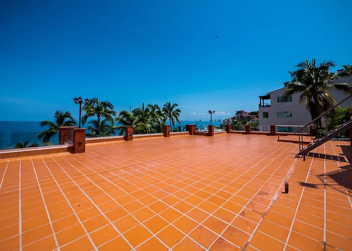Marboka Hotel & Suites